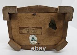 10 ANRI Reuge Madonna & Child Altar Shrine Music Box Italy Silent Night Works