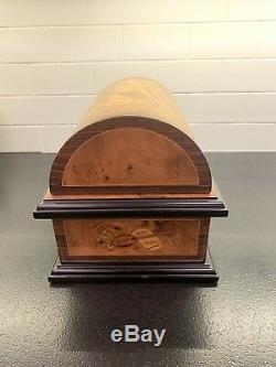 $1899MintThe Reuge Swiss Treasure Chest Music Box AD30 4.5 DiscVideo