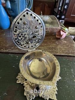 1970's Walnut Shaped Reuge Trinket & Music Box With Leaf Base Works