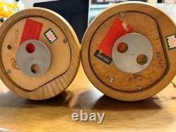 ANRI Wooden Carving Pair Music Box with Reuge Movement Made in Italy