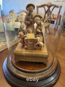 Anri Holy Night Family Sister Maria Innocentia Hummel Music Box Reuge 428/1850