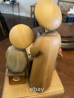 Anri Holy Night Family Sister Maria Innocentia Hummel Music Box Reuge 428/1850