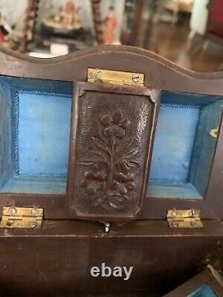 Antique Blackforest jewellery box working key, two Birds music box Works As Is