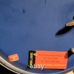 Capidimonte Reuge Lipstick Carousel Plays Raindrops Keep Falling on My Head