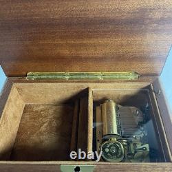 Classic Style Burl-Elm with Rosewood/Walnut Border Musical Jewelry Box