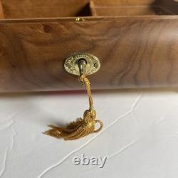 Classic Style Burl-Elm with Rosewood/Walnut Border Musical Jewelry Box Classic Style Burl-Elm with Rosewood/Walnut Border Musical Jewelry Box