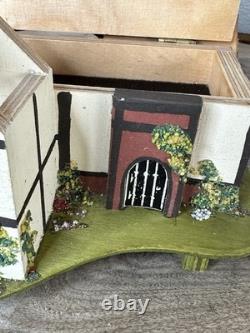Cottage Music Box Pauline David Reuge Movement Working. Thatched Smithy Vtg 60s
