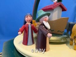 ERZGEBIRGE Ulbricht REUGE Wooden Music Box Noah's Ark Animals Germany Vintage