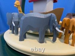 ERZGEBIRGE Ulbricht REUGE Wooden Music Box Noah's Ark Animals Germany Vintage