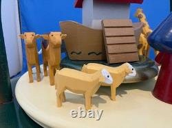 ERZGEBIRGE Ulbricht REUGE Wooden Music Box Noah's Ark Animals Germany Vintage
