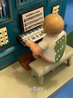 ERZGEBIRGE Wendt Kuhn REUGE Music Box Angel Organ Carved Wood Germany