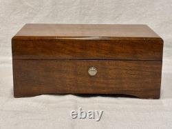EXC Mid Century THORENS (pre-Reuge) 3/50 Shield Music Box Gavotte FULL VIDEO