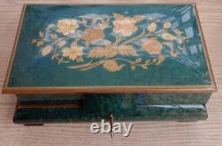 Italian Hand Crafted Natural Wood Reuge Musical Jewelry Box with Key 10.5x6x4