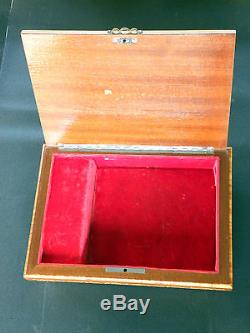 Italy Reuge Music / Jewelry Box Hand Inlaid Swiss Works Love Story