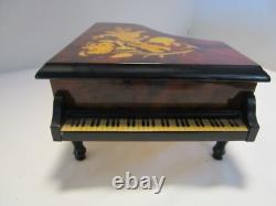 Italy marquetry inlaid Burl Piano Reuge Music Box Fur Elise Violin & Flowers 8W