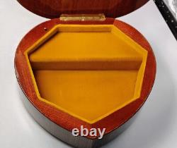 Large 8x8 Capra Italy Reuge HEART SHAPE Inlay Floral Music Box Anniversary Waltz