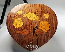 Large 8x8 Capra Italy Reuge HEART SHAPE Inlay Floral Music Box Anniversary Waltz