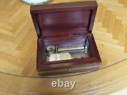 Music Box Maker Original with Reuge 3 Tchaikovsky songs Reuge 50 notes Musical