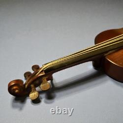 Music Box Reuge Brand Violin Shaped Nutcracker Waltz of the Flowers READ