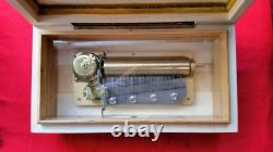 Music Box Reuge Sainte Croix Switzerland 4/50- Francois Boucher Art NEAR MINT