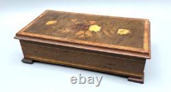 Old Vintage Decorative Wood Music REGUE Jewelry Box Swiss Made Flowers
