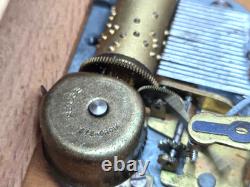 Old Vintage Decorative Wood Music REGUE Jewelry Box Swiss Made Flowers