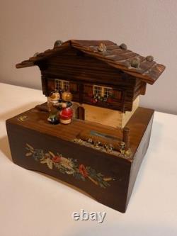 RARE! Vintage Reuge Swiss Chalet Music Box Dancing Couple Perfect Condition