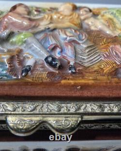 REUGE Capodimonte ITALIAN Music Jewelry Box VINTAGE Cherubs Fish