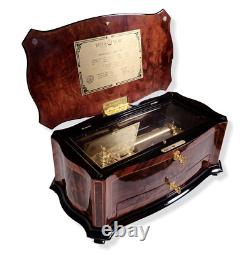 REUGE DOLCE VITA Interchangeable 5 Cylinder 72 Note Music Box (Video Inc.)