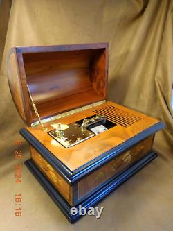 REUGE INLAID TREASURE CHEST With BRASS PLATED AD-30 4-1/2 DISC PLAYER & 10 DISCS