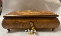 REUGE Jewelry Music Box Inlaid Wood Italy Swiss Movement Berühmtes Menuet Mozart