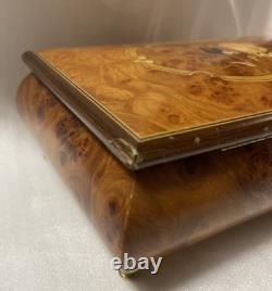 REUGE Jewelry Music Box Inlaid Wood Italy Swiss Movement Berühmtes Menuet Mozart