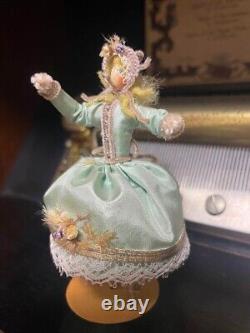 REUGE MUSIC 72 note music box ballerina coin operated rare