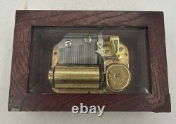REUGE MUSIC BOX Unchained Melody Gorgeous sound and a beautiful collectable gift