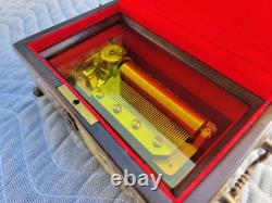 REUGE MUSIC Box 45072 4/50 Decoupage Scenes Sound of Music Works