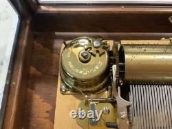 REUGE SAINTE-CROIX SWISS MUSIC BOX CH 3/72 Custom Wood & Glass Box Vintage