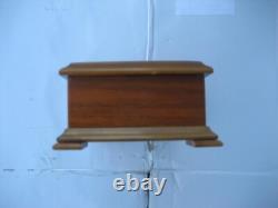 REUGE Sainte-Croix Music Box Switzerland 3/72 3 Songs 72 Notes