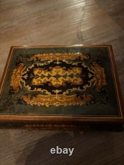 REUGE Vintage Swiss Music Box -including Original Key. Excellent Condition