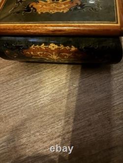 REUGE Vintage Swiss Music Box -including Original Key. Excellent Condition