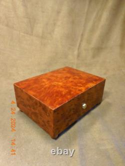 Rare & Exquisite Reuge 3 Tune 36 Note Thuya Wood Music Box (see Video)