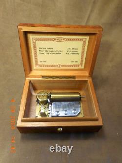 Rare & Exquisite Reuge 3 Tune 36 Note Thuya Wood Music Box (see Video)