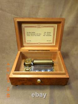 Rare & Exquisite Reuge 3 Tune 36 Note Thuya Wood Music Box (see Video)