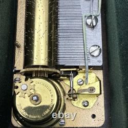 Rare REUGE ONYX MUSIC BOX DOLPHIN FEET WORKING 2 Songs Love Story & Rain Drops