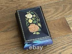 Rare Reuge, Swiss Musical Movement, Music Of the Night, A. L Webber Box (Romance)