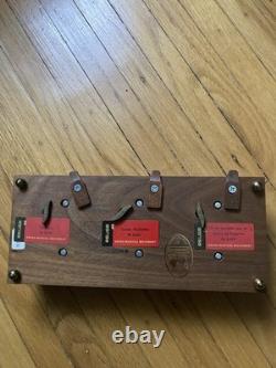 Reuge 18 Valves 3 Songs Paffelbel'S Canon Memory And Others triple Music Box