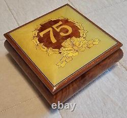 Reuge Anniversary / Birthday Music Box playing Anniversary WaltzMusic Box