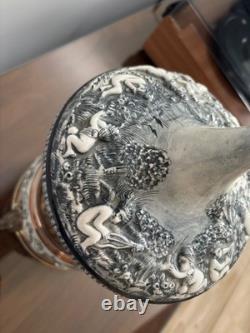 Reuge Capodimonte Porcelain Musical Lipstick Cigarette Carousel Music Box Rare