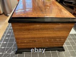Reuge Inlaid Case 72 Valve/key, 5 Cylinder 15 Songs Music Box Interchange in box