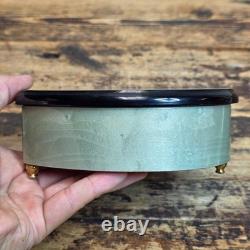 Reuge Inlaid Heart-Shaped Music Box Sorrento Specialties / Made in Italy