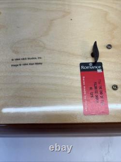 Reuge Italy Music Jewelry Box & Key 1994 Alan Maley / plays till the end Time